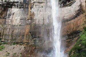 Kinchkhi waterfall