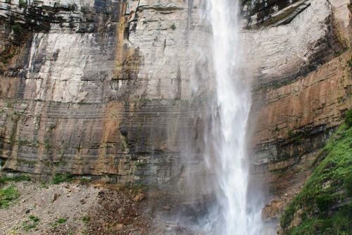 Kinchkhi waterfall